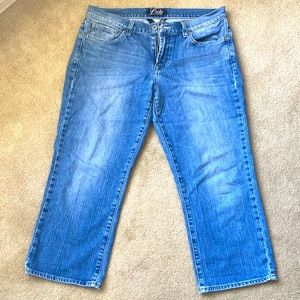 Lucky Brand cropped Jeans.